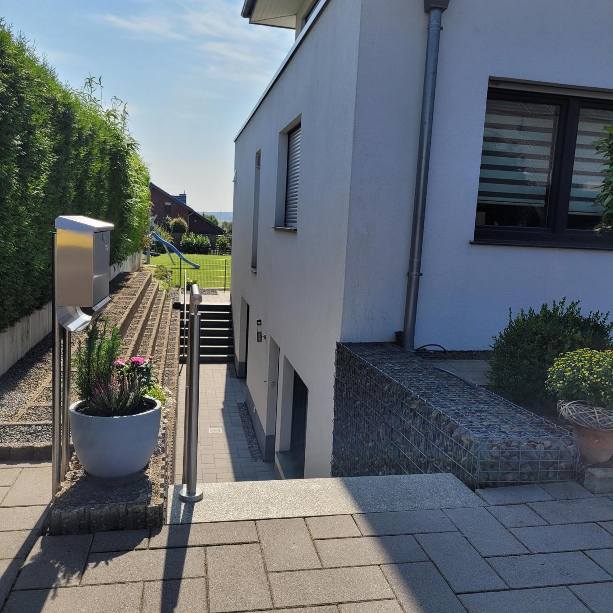 Eifelherz Mit Sonnenterrasse Nideggen Exterior photo